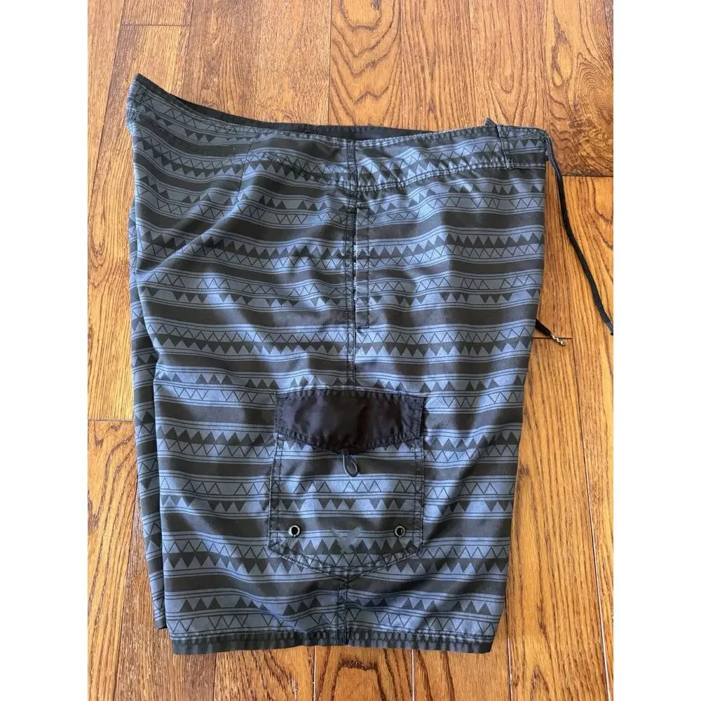 American Eagle Board Shorts‎ Mens XL Geometric Black Blue Swim Trunks Surfing
